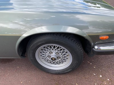 Lot 21 - 1990 Jaguar XJ-S