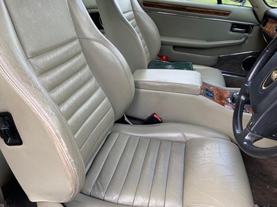 Lot 21 - 1990 Jaguar XJ-S