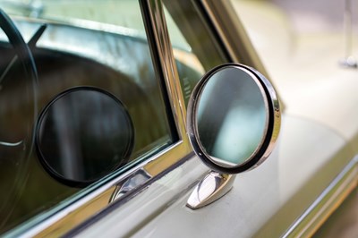 Lot 36 - 1975 Bentley T1