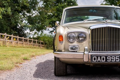 Lot 36 - 1975 Bentley T1