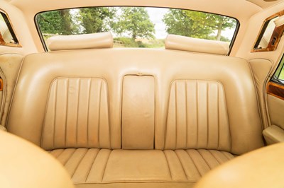 Lot 36 - 1975 Bentley T1
