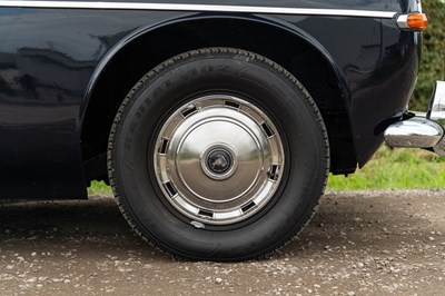 Lot 36 - 1967 Rover P5 Saloon