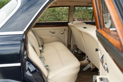 Lot 36 - 1967 Rover P5 Saloon