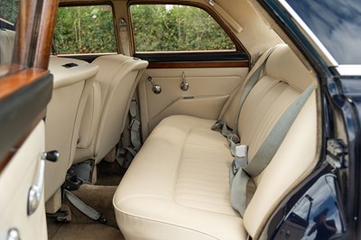 Lot 36 - 1967 Rover P5 Saloon