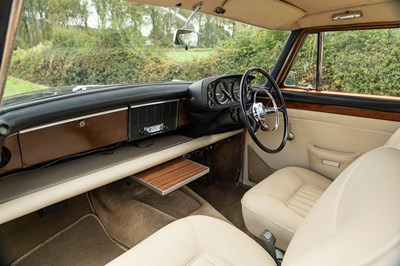 Lot 36 - 1967 Rover P5 Saloon