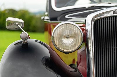 Lot 78 - 1938 Lanchester Fourteen Roadrider Deluxe