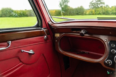 Lot 78 - 1938 Lanchester Fourteen Roadrider Deluxe