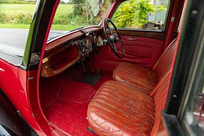 Lot 78 - 1938 Lanchester Fourteen Roadrider Deluxe