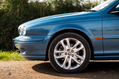 Lot 53 - 2001 Jaguar X-Type 3.0 V6 AWD SE