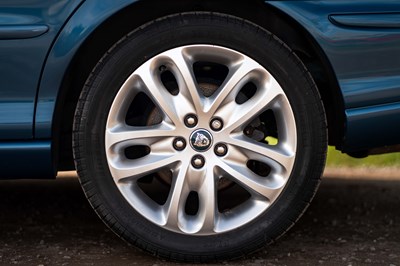 Lot 53 - 2001 Jaguar X-Type 3.0 V6 AWD SE