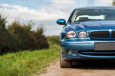 Lot 53 - 2001 Jaguar X-Type 3.0 V6 AWD SE