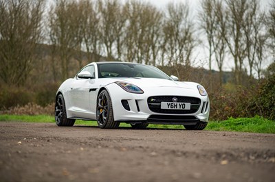 Lot 39 - 2014 Jaguar F-Type R