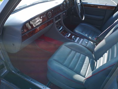 Lot 37 - 1987 Bentley Turbo R