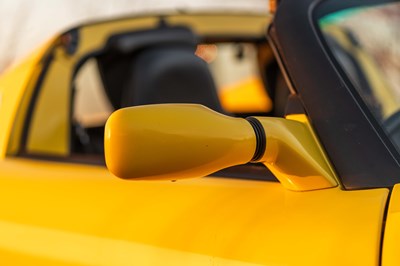Lot 22 - 2002 Vauxhall VX220