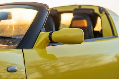 Lot 22 - 2002 Vauxhall VX220