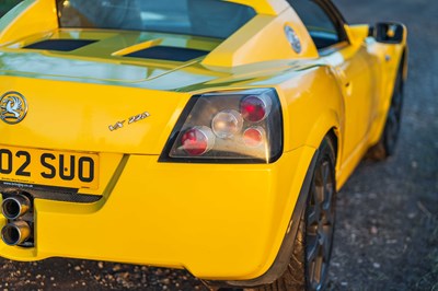 Lot 22 - 2002 Vauxhall VX220