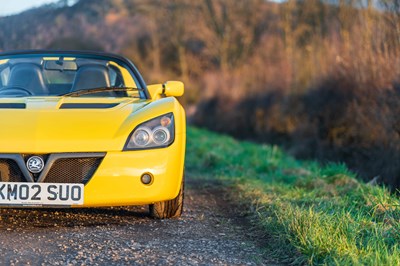 Lot 22 - 2002 Vauxhall VX220
