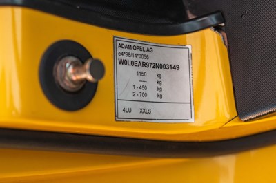 Lot 22 - 2002 Vauxhall VX220