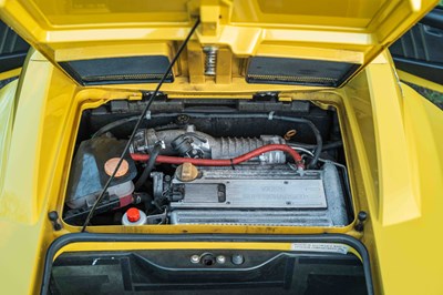 Lot 22 - 2002 Vauxhall VX220