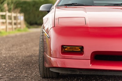 Lot 9 - 1988 Pontiac Fiero GT