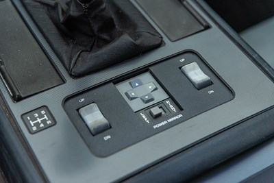 Lot 9 - 1988 Pontiac Fiero GT
