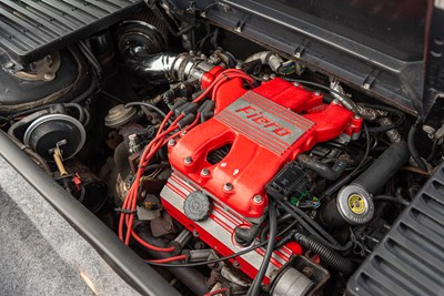 Lot 9 - 1988 Pontiac Fiero GT