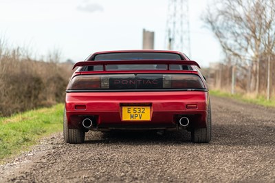 Lot 9 - 1988 Pontiac Fiero GT