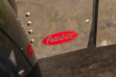 Lot 77 - 1996 Peterbilt 379 Tractor Unit