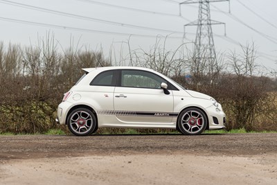 Lot 27 - 2010 Fiat Abarth 500
