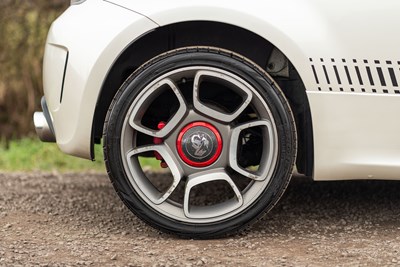 Lot 27 - 2010 Fiat Abarth 500