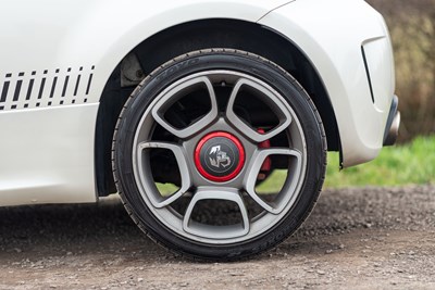 Lot 27 - 2010 Fiat Abarth 500
