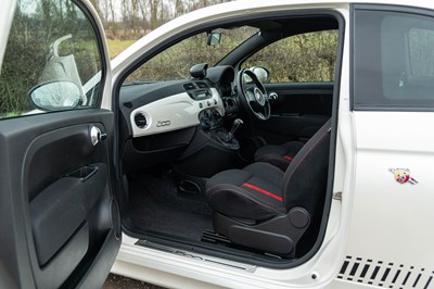 Lot 27 - 2010 Fiat Abarth 500