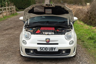 Lot 27 - 2010 Fiat Abarth 500