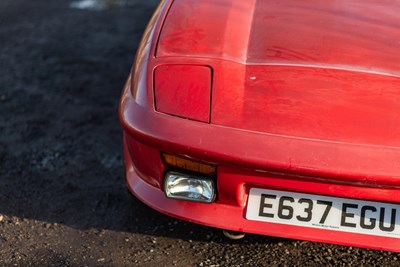 Lot 6 - 1987 Quantum Saloon