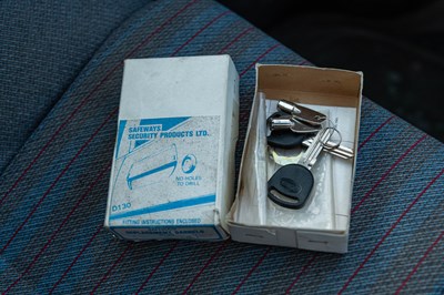 Lot 6 - 1987 Quantum Saloon