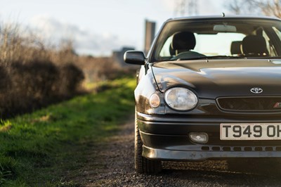 Lot 40 - 1999 Toyota Corolla G6R