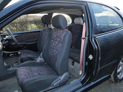 Lot 40 - 1999 Toyota Corolla G6R