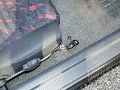 Lot 40 - 1999 Toyota Corolla G6R