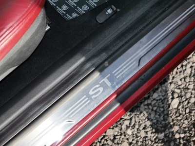 Lot 35 - 2003 Ford Mondeo ST220