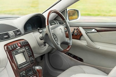 Lot 41 - 2000 Mercedes CL500
