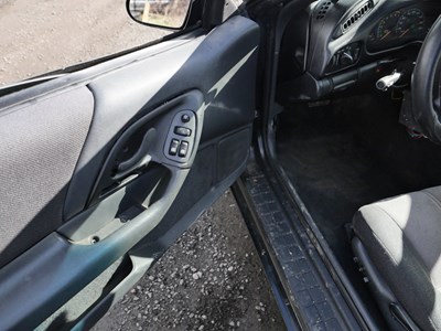 Lot 69 - 1993 Chevrolet Camaro
