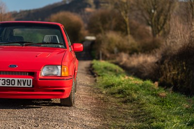 Lot 39 - 1989 Ford Escort RS Turbo