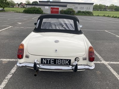 Lot 50 - 1972 MGB Roadster