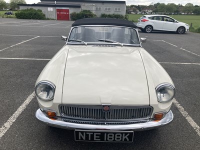 Lot 50 - 1972 MGB Roadster