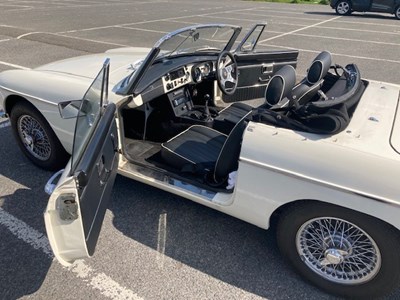 Lot 50 - 1972 MGB Roadster