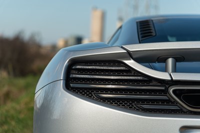 Lot 1 - 2012 McLaren MP4 12C