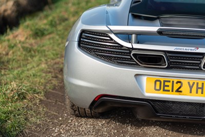 Lot 1 - 2012 McLaren MP4 12C