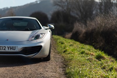 Lot 1 - 2012 McLaren MP4 12C