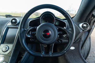 Lot 1 - 2012 McLaren MP4 12C