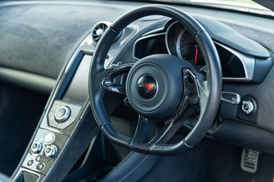 Lot 1 - 2012 McLaren MP4 12C